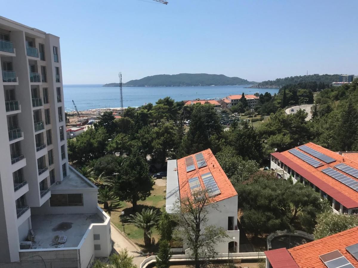 Гостевой дом APARTMENTS TOMIĆ Бечичи