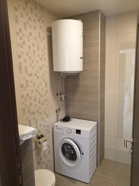 Гостевой дом APARTMENTS TOMIĆ Бечичи