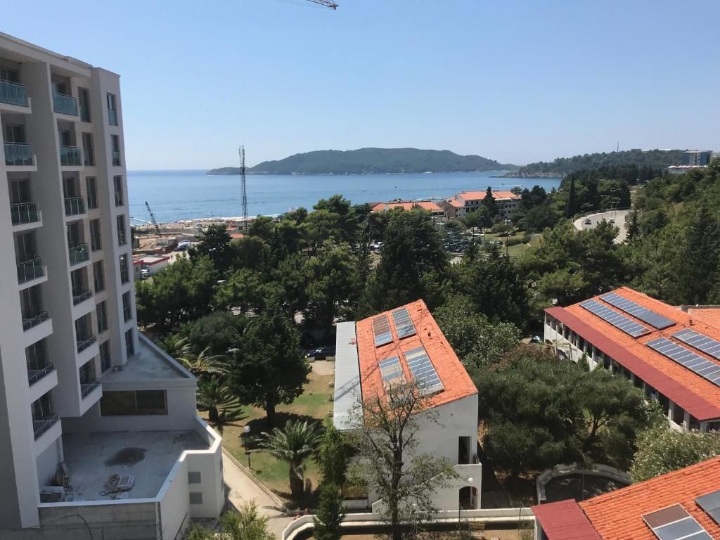 Гостевой дом APARTMENTS TOMIĆ Бечичи