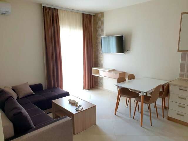 Гостевой дом APARTMENTS TOMIĆ Бечичи-16