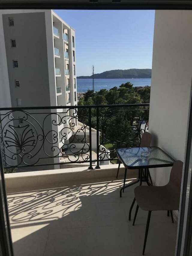 Гостевой дом APARTMENTS TOMIĆ Бечичи-23