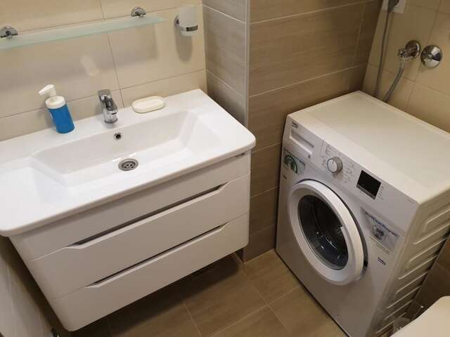Гостевой дом APARTMENTS TOMIĆ Бечичи-10